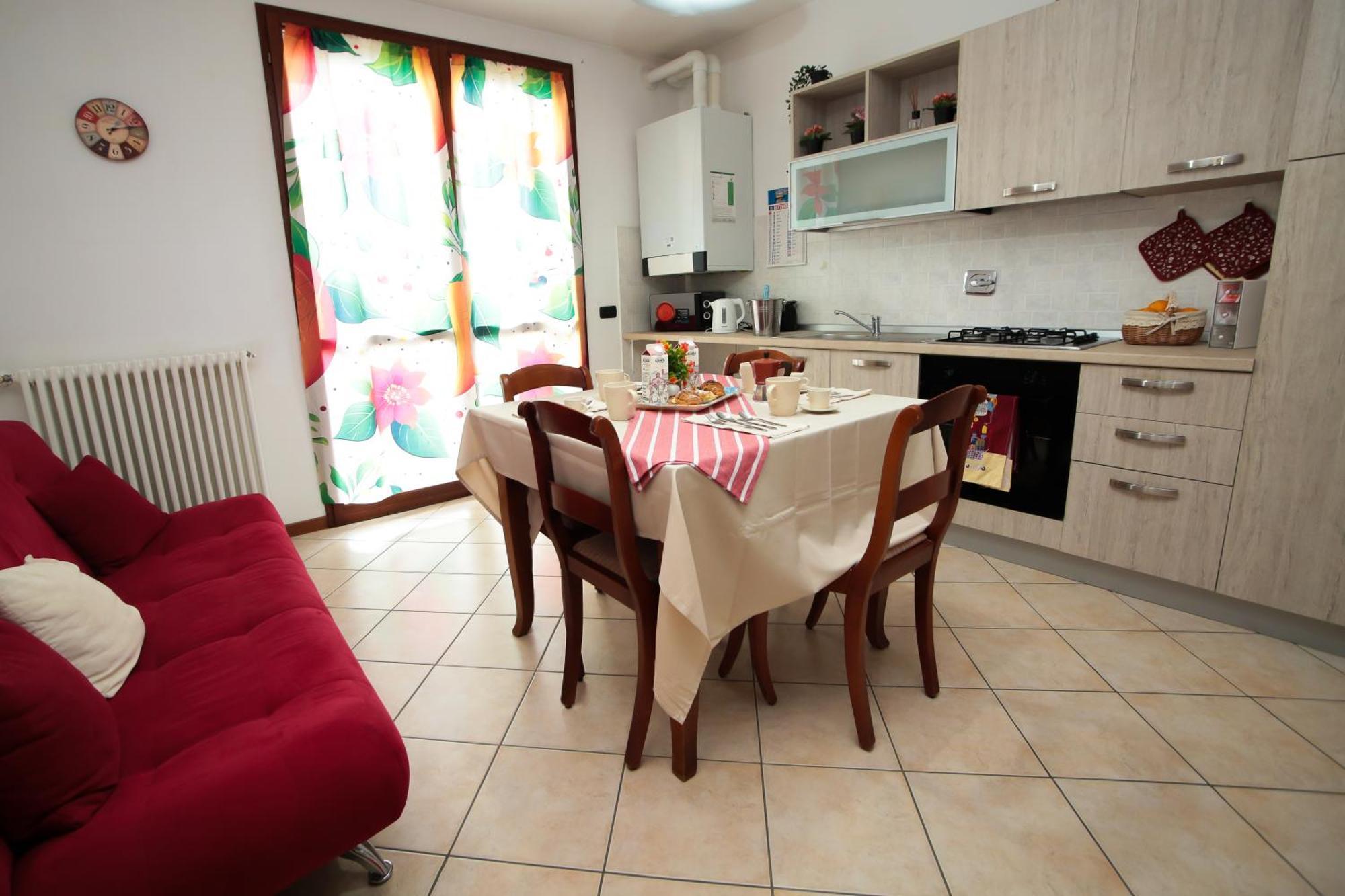 Guest House Onde Chiare Реджонель-Эмилия Экстерьер фото